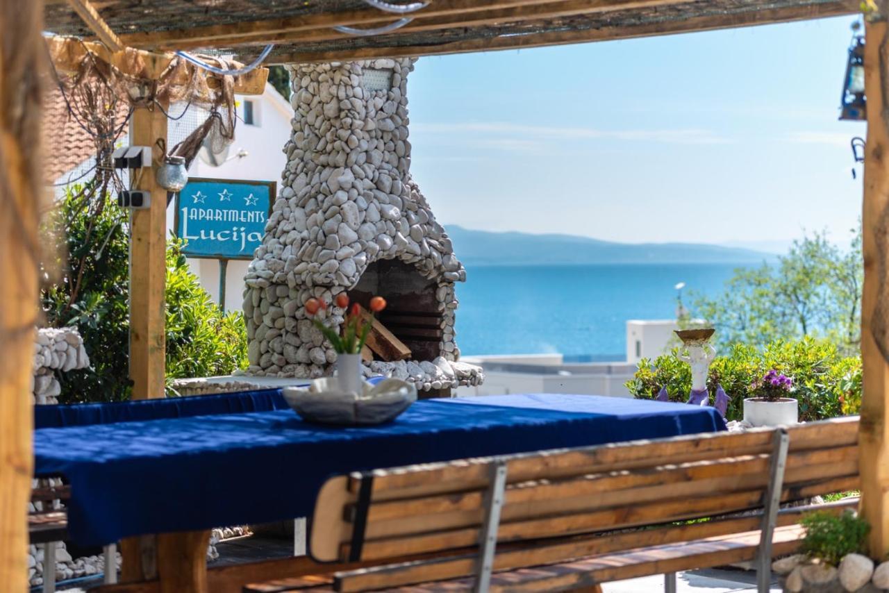 Apartments Lucija Trogir Eksteriør bilde